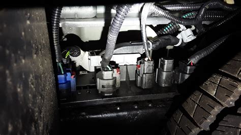 2014 chevy silverado wire junction box hornest|2014.